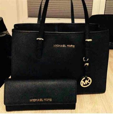 40r6mkyn1d michael kors|Michael Kors online store.